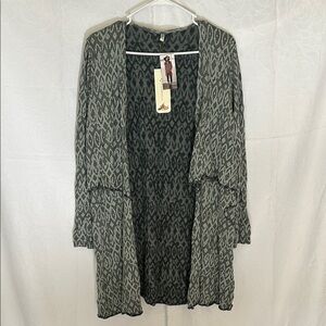 NWT VIGORELLA Patterned Gray/Green/ Black Women's Sweater Cardigan. Size S/M